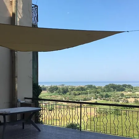 Casa Maria * ジョイア・タウロ
